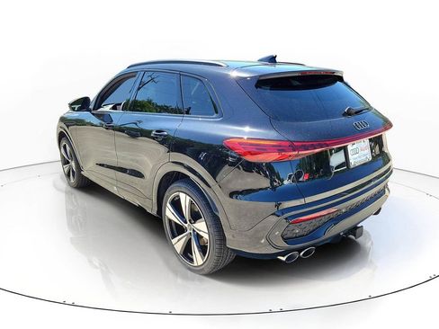 New 2026 Audi SQ5 Premium Plus AWD/4WD image 3