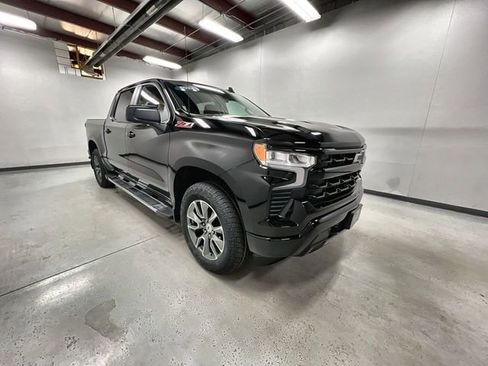 Certified 2022 Chevrolet Silverado 1500 RST AWD/4WD image 1