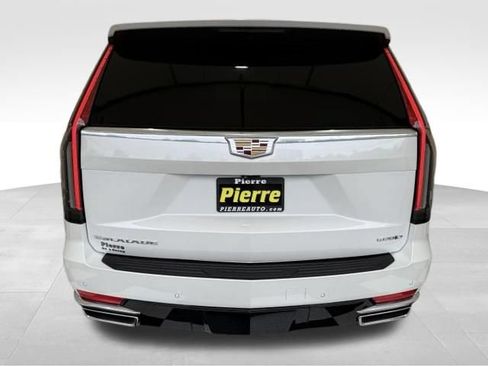 Used 2023 Cadillac Escalade ESV Premium Luxury w/ Performance Package AWD/4WD image 3