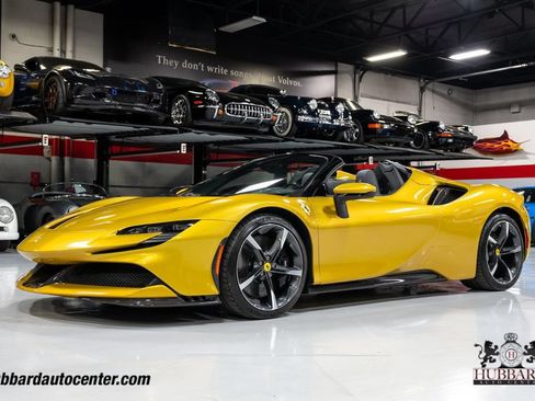 Used 2024 Ferrari SF90 Spider AWD/4WD image 5