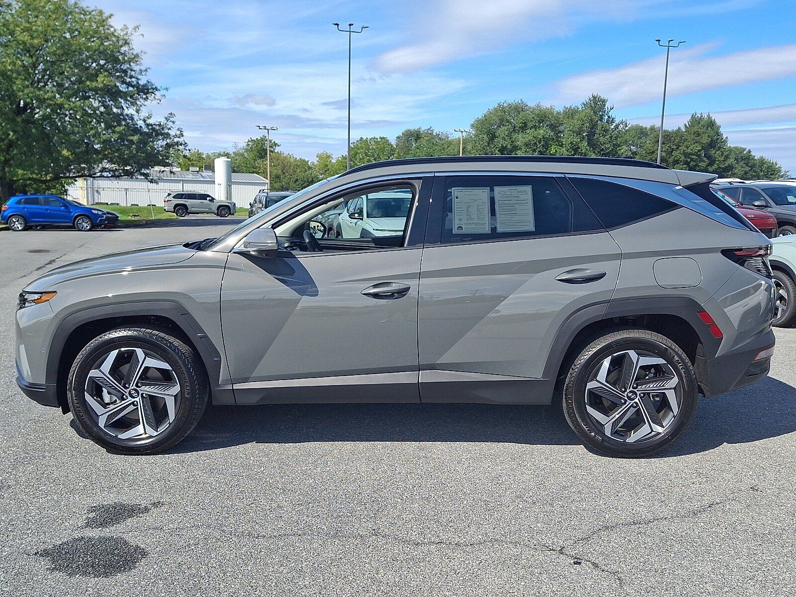 Certified 2024 Hyundai Tucson Limited AWD/4WD image 8