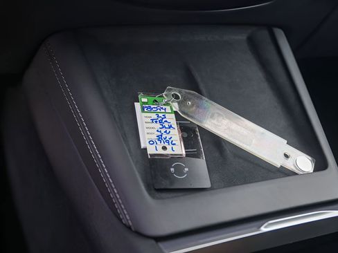 Used 2025 Tesla Model 3 RWD image 20