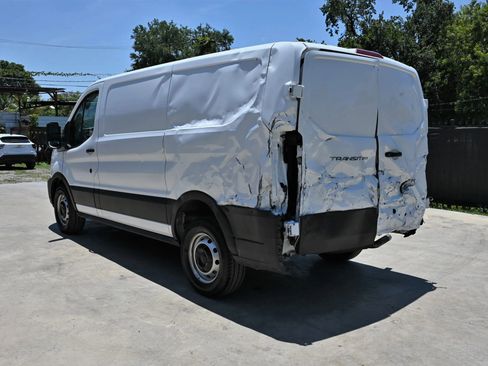 Used 2024 Ford Transit 250 Low Roof w/ Load Area Protection Package RWD image 3