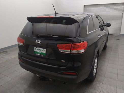 Used 2016 Kia Sorento L FWD image 7