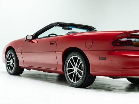 Used 2002 Chevrolet Camaro Z28 w/ SS Performance/Appearance Pkg image 20