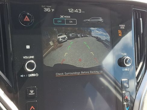 Certified 2025 Subaru Outback Premium AWD/4WD image 19