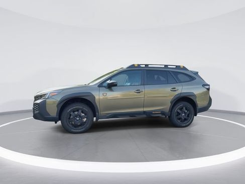 Used 2025 Subaru Outback Wilderness AWD/4WD image 4