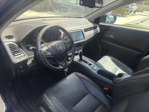 Used 2022 Honda HR-V EX-L image 5
