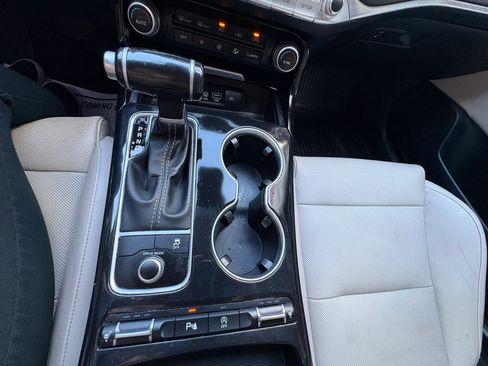 Used 2019 Kia Stinger RWD image 50