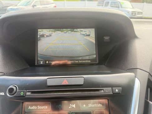 Used 2016 Acura MDX SH-AWD image 17