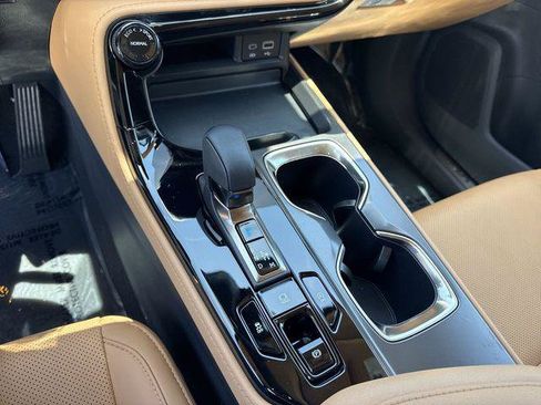 Certified 2025 Lexus NX 250 FWD w/ Accessory Package (K3) image 21