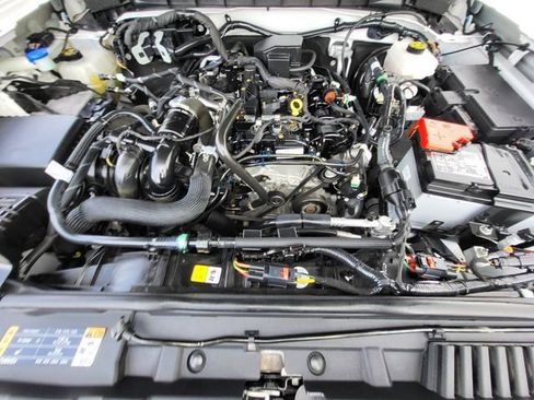 Used 2022 Ford Bronco Outer Banks image 10