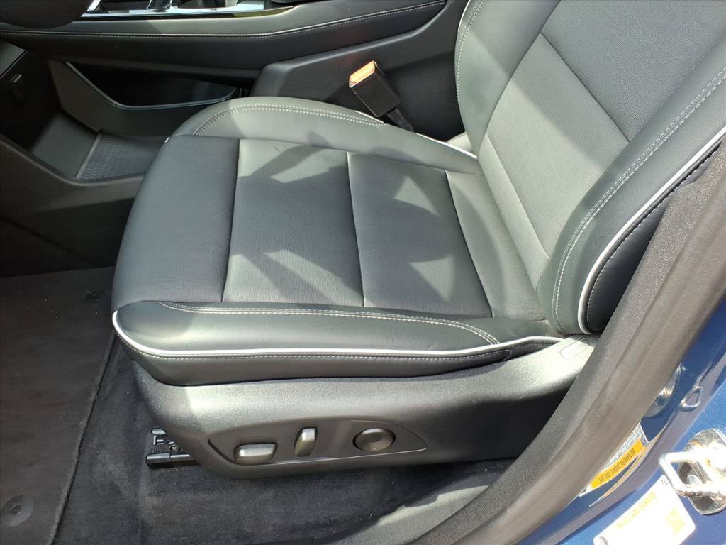 Used 2026 Buick Enclave Preferred FWD image 23