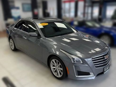 Used 2019 Cadillac CTS Sedan image 3