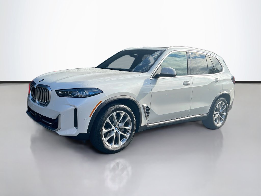 Used 2026 BMW X5 xDrive40i w/ Premium Package AWD/4WD image 1