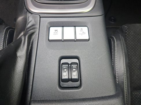 Used 2024 Toyota GR86 Premium image 19