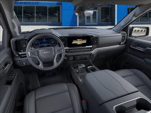 New 2026 Chevrolet Silverado 1500 LTZ w/ LTZ Premium Package AWD/4WD image 15