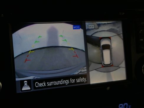 Used 2016 Nissan Rogue SL w/ SL Premium Package image 33