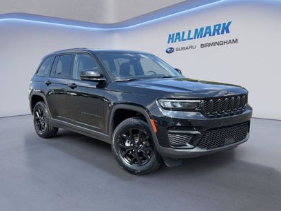 Used 2024 Jeep Grand Cherokee Altitude