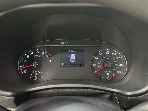 Used 2022 Kia Soul LX FWD image 25
