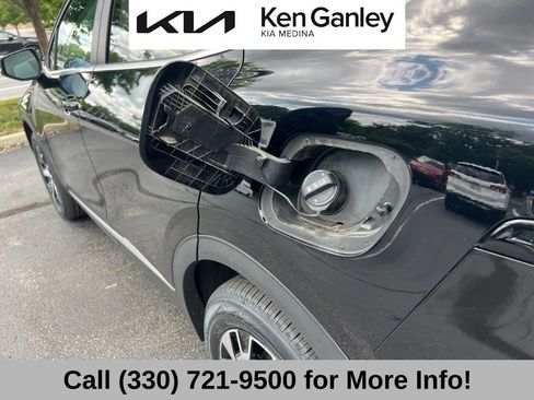 Certified 2024 Kia Sportage EX AWD/4WD image 50