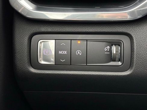 New 2026 GMC Acadia Denali w/ Super Cruise Package image 29