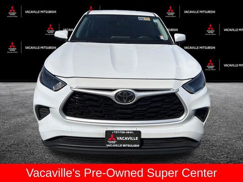 Used 2023 Toyota Highlander L FWD image 8