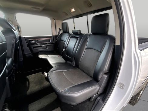 Used 2014 RAM 1500 Laramie AWD/4WD image 19