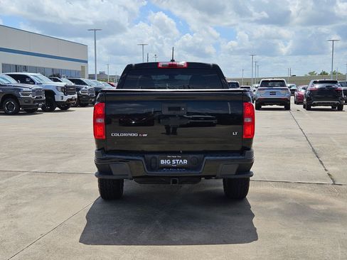 Used 2018 Chevrolet Colorado LT AWD/4WD image 5