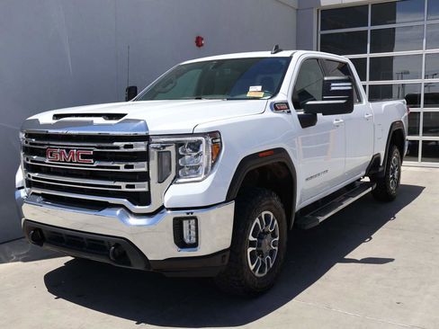 Used 2023 GMC Sierra 2500 SLE w/ SLE Value Package; AWD/4WD image 1