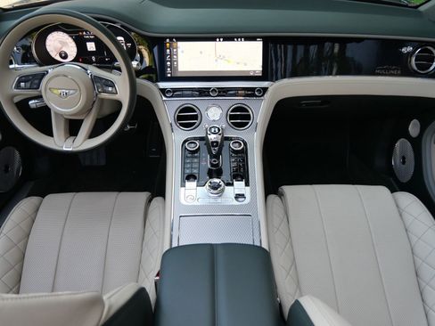 Used 2022 Bentley Continental GT Mulliner image 4