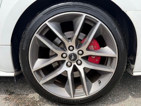 Used 2015 Ford Mustang GT Premium image 11