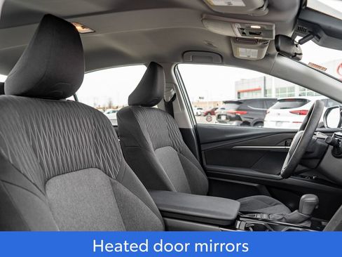 Used 2025 Toyota Camry LE image 12