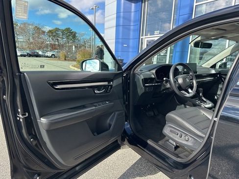 Used 2025 Honda CR-V EX-L image 10