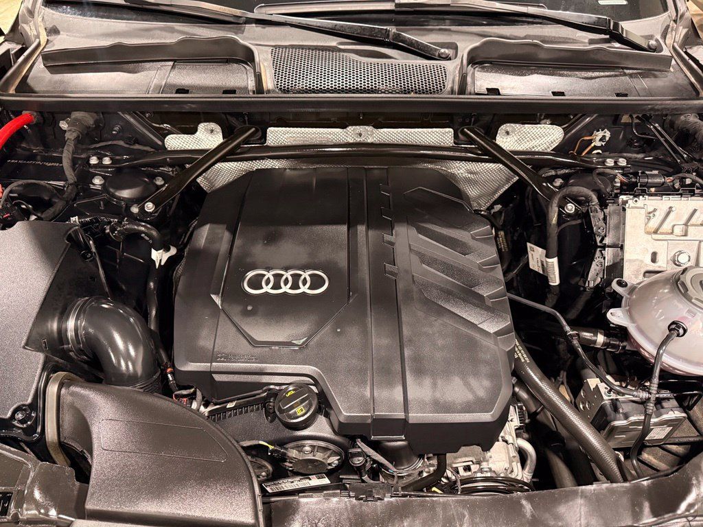 Used 2023 Audi Q5 2.0T Premium AWD/4WD image 12