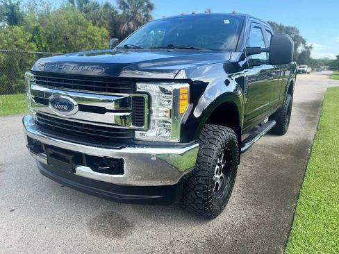 Used 2017 Ford F250 XL w/ STX Appearance Package image 3