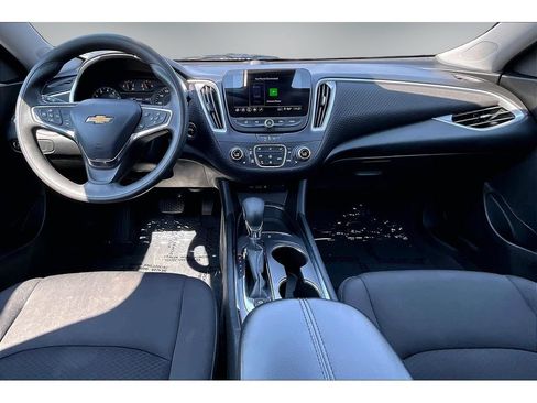 Used 2023 Chevrolet Malibu LT FWD image 7