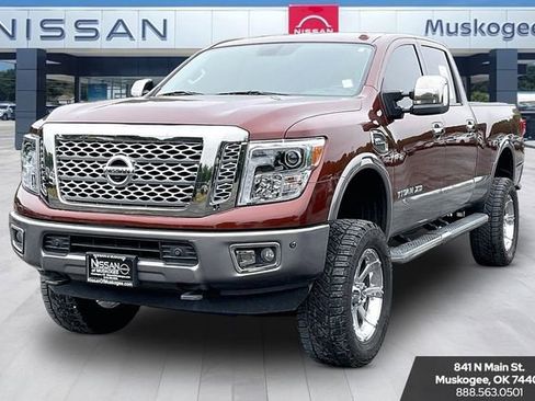 Used 2017 Nissan Titan Platinum Reserve AWD/4WD image 3