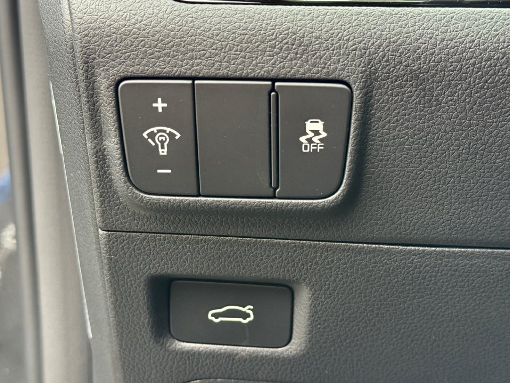 New 2026 Kia K5 EX FWD image 22