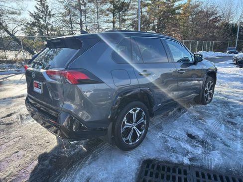 Used 2023 Toyota RAV4 XSE image 5