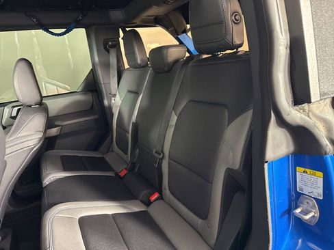 Used 2021 Ford Bronco Black Diamond AWD/4WD image 27