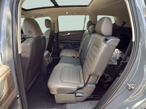 New 2026 Volkswagen Atlas SEL image 35