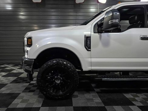 Used 2017 Ford F350 Lariat image 40