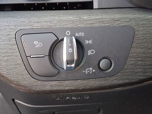 Used 2018 Audi A4 2.0T Ultra Premium image 32