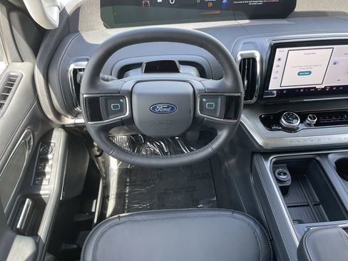 New 2026 Ford Expedition Max Platinum AWD/4WD image 13