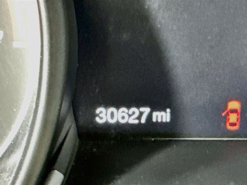 Used 2023 Alfa Romeo Stelvio Ti AWD/4WD image 19