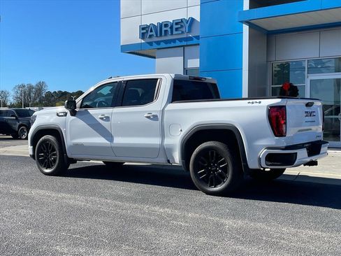 Used 2024 GMC Sierra 1500 Elevation image 3