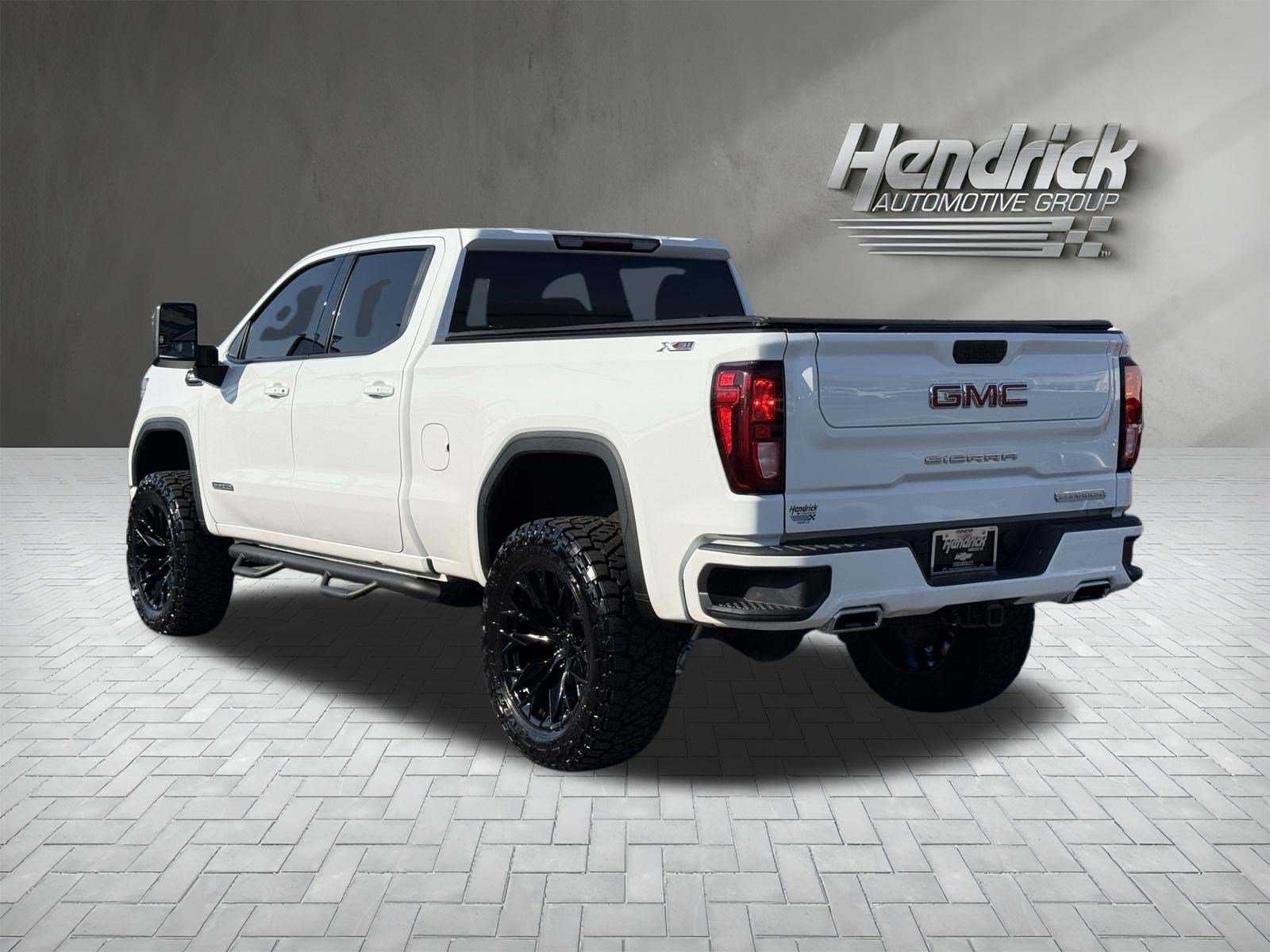 Used 2021 GMC Sierra 1500 Elevation AWD/4WD image 8