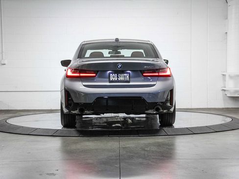 New 2026 BMW 330i Sedan w/ M Sport Package image 5