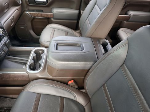 Used 2022 GMC Sierra 2500 Denali w/ Denali Ultimate Package image 32